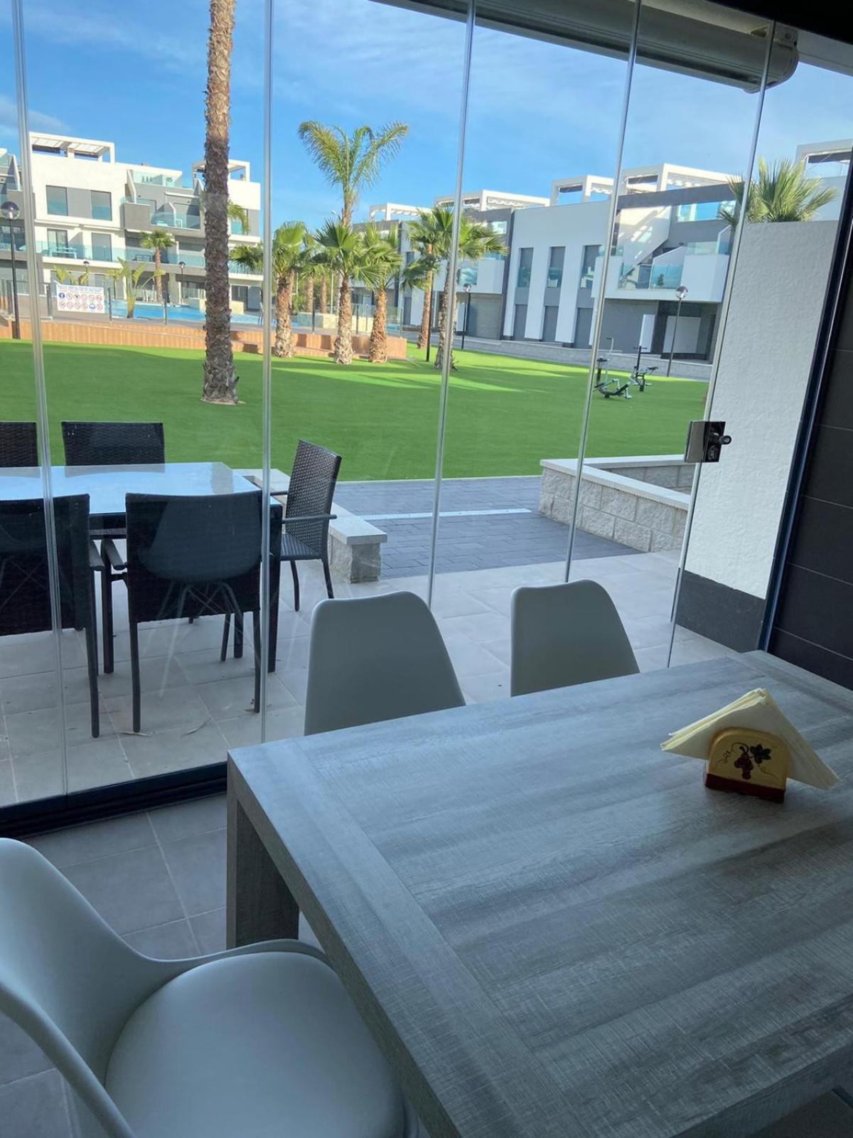 Oasis Beach El Raso Guardamar Ла Мата Екстериор снимка
